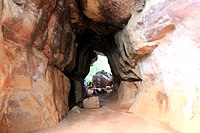 Nischenhöhle, Bhembetika