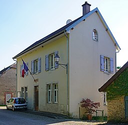 The town hall in Bonnal