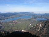 Forggensee und Bannwaldsee (rechts) vom Säuling (13. November 2005)