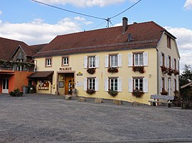 The town hall in Saulxures
