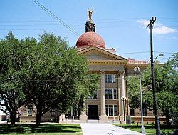 The Bee County Courthouse in Beeville was built in 1913.