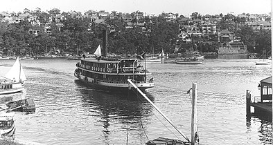 Kiandra approaching Mosman Bay Wharf, 1915