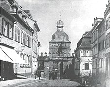 Mühltor (Mill gate) at the end of Mühlgasse (today Rückertstraße) (Photo before 1876)