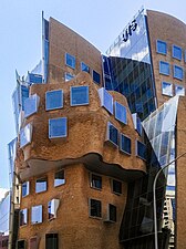 Dr Chau Chak Wing Building in Sydney, Australia by Frank Gehry (2014)