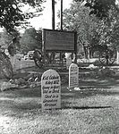 Graves at Museum (1959)