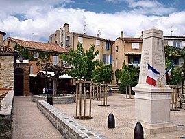Square in Le Castellet