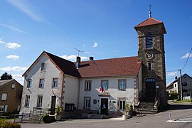The town hall and Protestant church in Frédéric-Fontaine