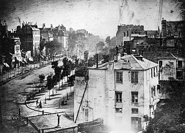 Boulevard in Paris, im Jahr 1839, aufgenommen von Daguerre