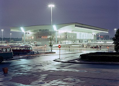 Warszawa Centralna railway station in Poland by Arseniusz Romanowicz (1975)