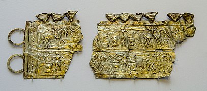 Diadem from Moñes (Piloña, Asturias). Warriors with horned helmets parade carrying torcs and cauldrons.