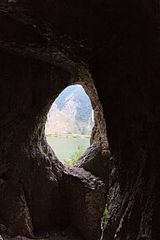 Gaura cu muscă, one of the caves around Coronini