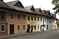 „Wollmdach“ der Zipser Sachsen und anderer „Zipser Häuser“, in slowakischen Bergregionen über die Zips hinaus traditionell.