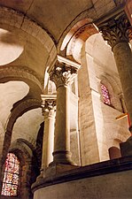 Romanesque vaults of Saint-Philibert de Tournus (1008–1050)