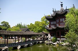 Yuyuan Garden in Shanghai (1559)