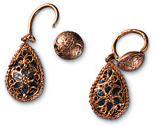 Earrings belonging to Maria Hummel (1635–1681), married to Basel judge, grand councillor and envoy to the French court Abel Socin (1632–1695)