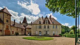 The chateau in Burgille