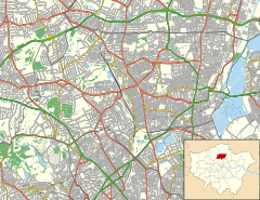 The Queens is located in London Borough of Haringey
