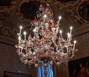 Murano glass chandelier in the Brustolon Hall by Giuseppe Briani (mid-18th century)