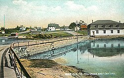 Mill Creek and Town Hall in 1907