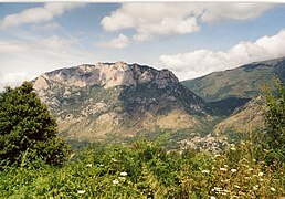 The mountain of Quié de Sinsat at 1,484 metres (4,869 ft)