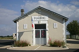 The town hall in Chantemerle-sur-la-Soie
