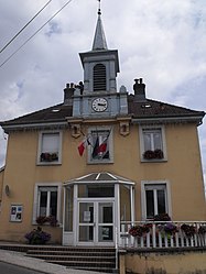 The town hall in Taillecourt