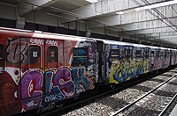 Graffiti auf einem Zug der U-Bahn Rom, 2012