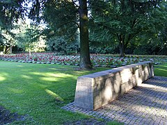 Internationale Kriegsgräber: Gedenkstätte verschiedener Nationen