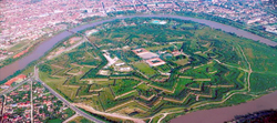Aerial view of Aradi vár