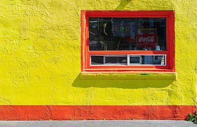 Serving window of a Mexican restaurant in the city of Chico (California)
