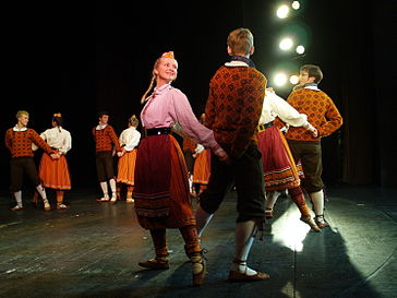Folk dance in Estonia