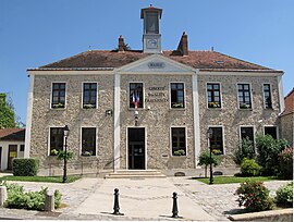 The town hall in Saint-Maurice-Montcouronne