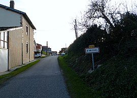 The road into Saint-Michel