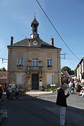 The town hall in Trigny