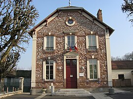 The town hall in Saint-Germain-Laxis