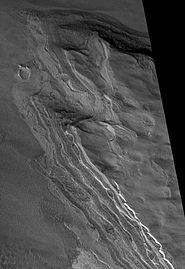 Chasma Boreale streamlined feature, as seen by HiRISE.