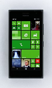 Lumia 730 mit benutzerdefiniertem Windows-Phone-8.1-Startbildschirm