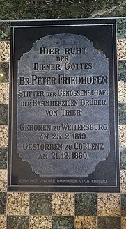 Grabplatte in der Maria-Hilf-Kapelle in Trier