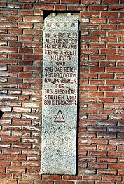 Dornbreite-Denkmal an 1932er Maßnahme[5]