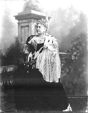 Princess Mary Adelaide of Cambridge as her ancestress, Princess Sophia of Hanover