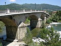 Der Serchio und die Brücke Ponte a Moriano nordöstlich von Lucca