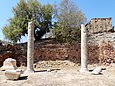 Tempelsäulen des Asklepios-Heiligtums von Leben