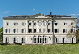 The Château de Jouy-en-Josas, on the HEC Paris campus