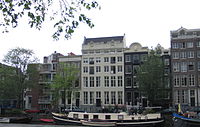 Oudeschans with the double building De Twee Tijgers, home of Constantin Ranst de Jonge.