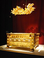 The golden larnax and the golden grave crown of Philip