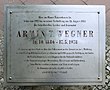 Gedenktafel für Armin T. Wegner am Haus Kaiserdamm 16, in Berlin-Charlottenburg