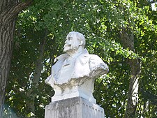 Bust of Paul Saïn in Avignon's Jardin des Doms