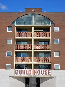 The Guild House in Philadelphia by Robert Venturi (1960–1963)