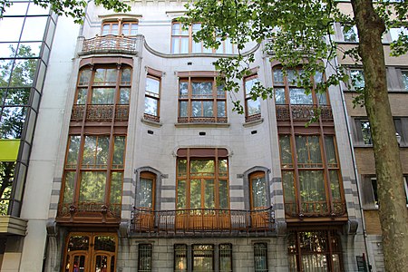 Facade of the Hôtel Solvay