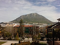 View of the rock of Martos from the Manuel Carrasco park.
